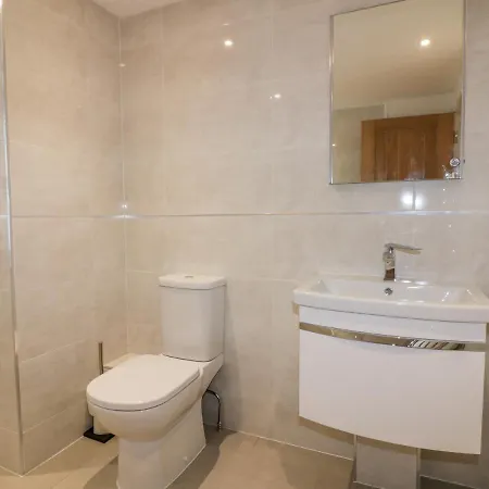 Midships Apartament *
