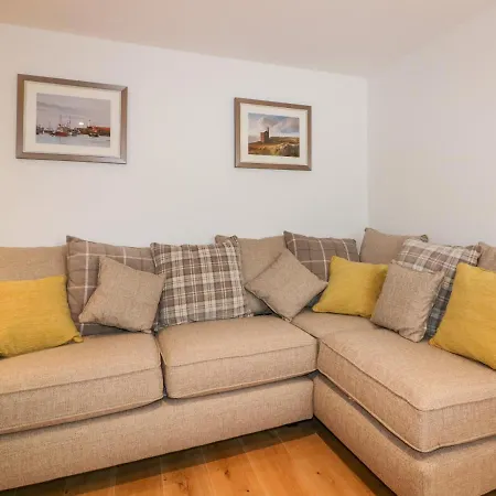 Midships Apartament